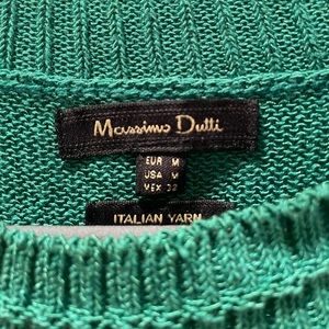 Beautiful Italian knit tank top.